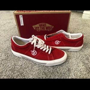 REPOST****** Men’s Vans